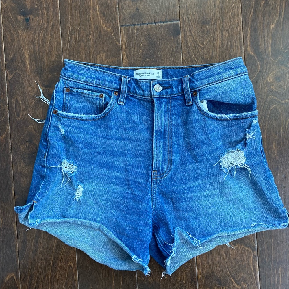 Abercrombie & Fitch curve love high rise shorts